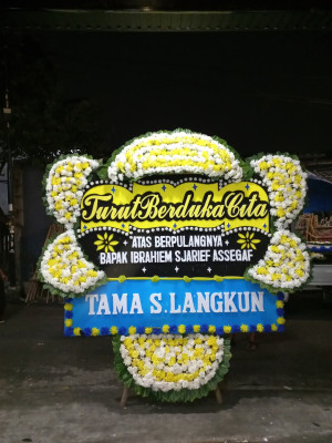 Papan Bunga Duka di Meruya Selatan